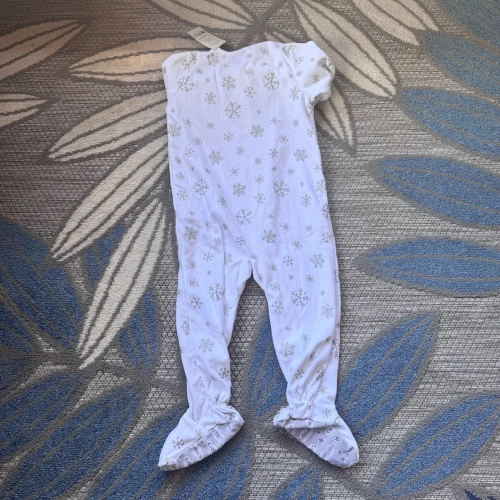 Carters NWT Toddler Girl Fleece Christmas Pajama Bundle Size‎ 2T Snowflake/Dog